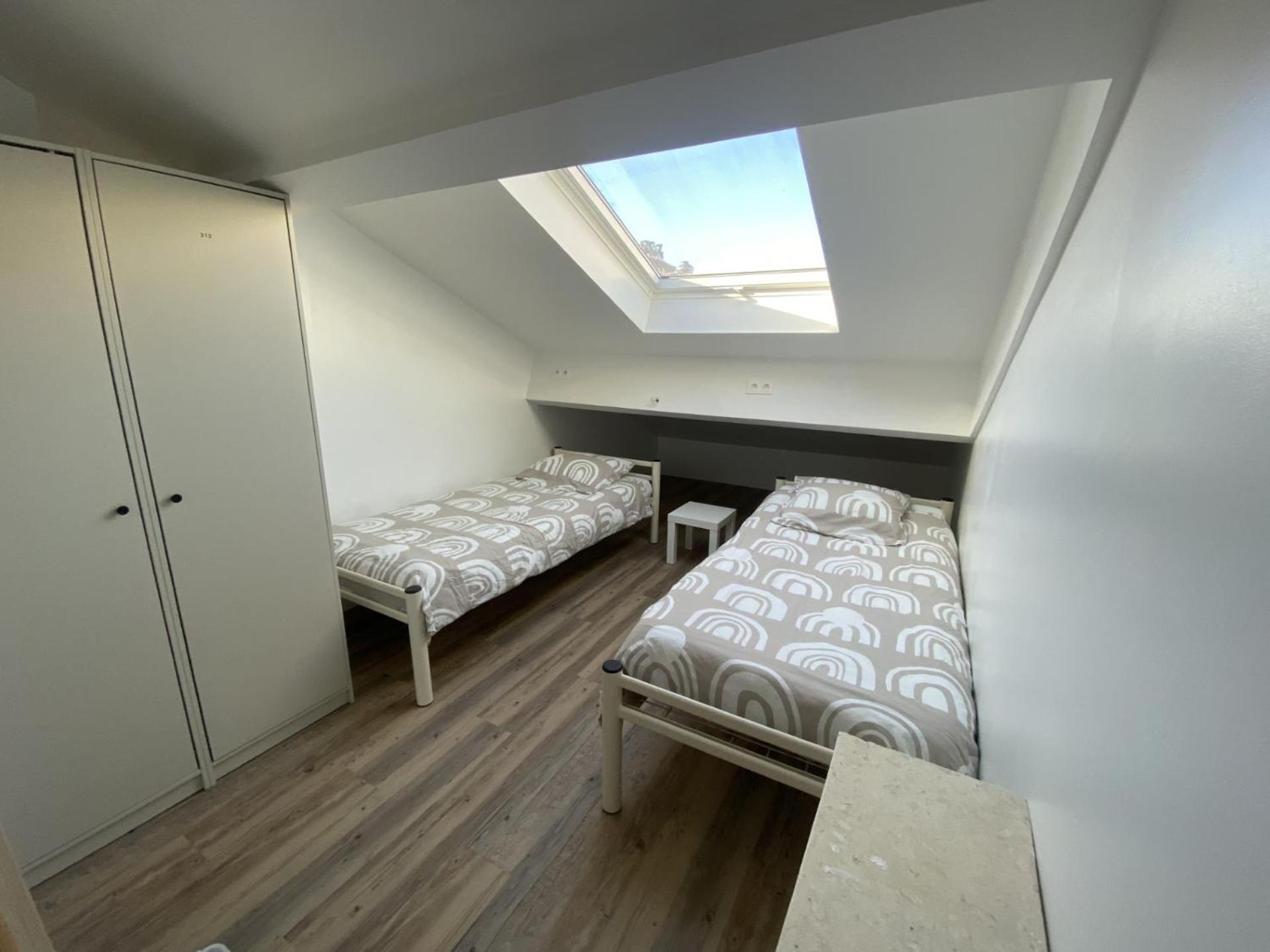 Bohobos Hostel Антиб Экстерьер фото